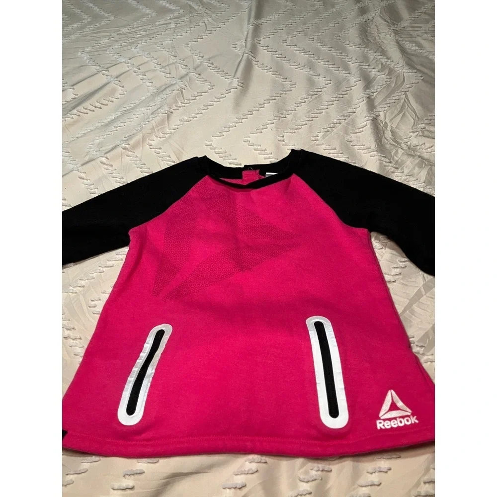 Reebok athletic set